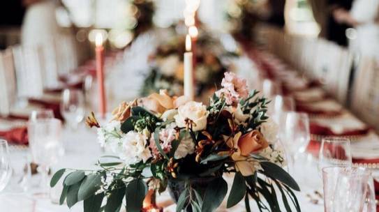 THE TOP BEST THEMES FOR A SUMMER WEDDING!!!!